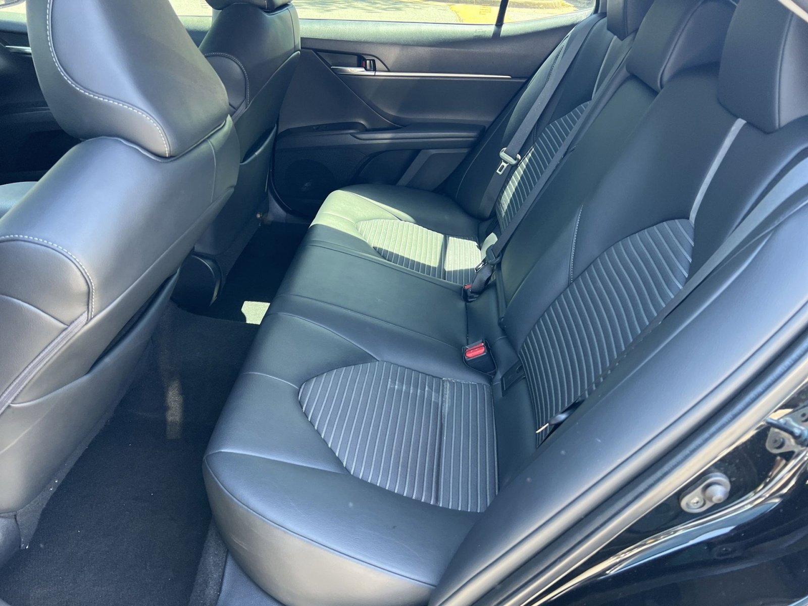 Used 2023 Toyota Camry SE w/ Convenience Package FWD image 22