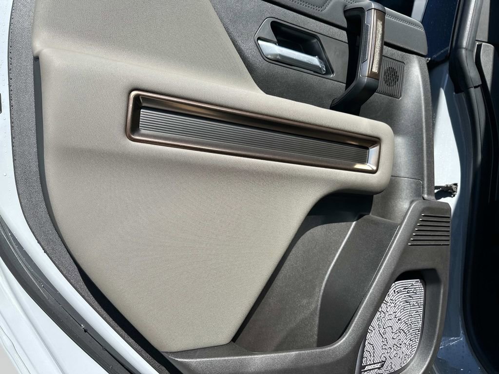 New 2025 GMC Hummer EV 3X w/ LPO, Sport Package image 10