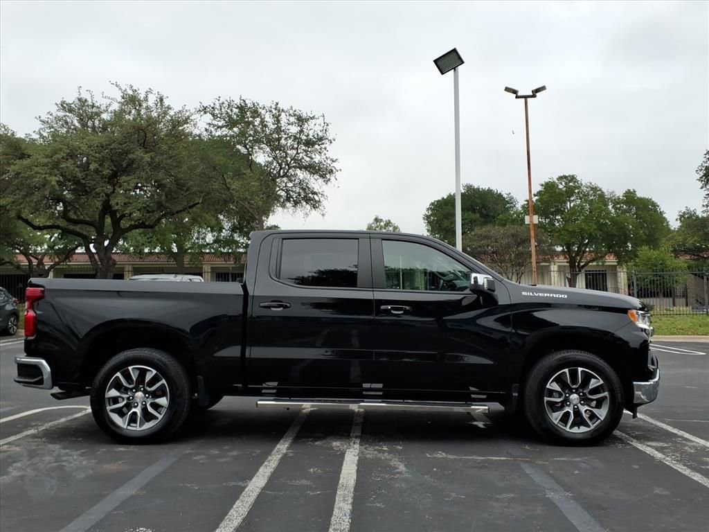 Used 2024 Chevrolet Silverado 1500 LT w/ Safety Package RWD image 4