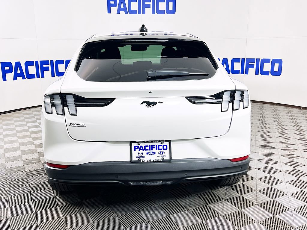 Used 2025 Ford Mustang Mach-E Premium image 9