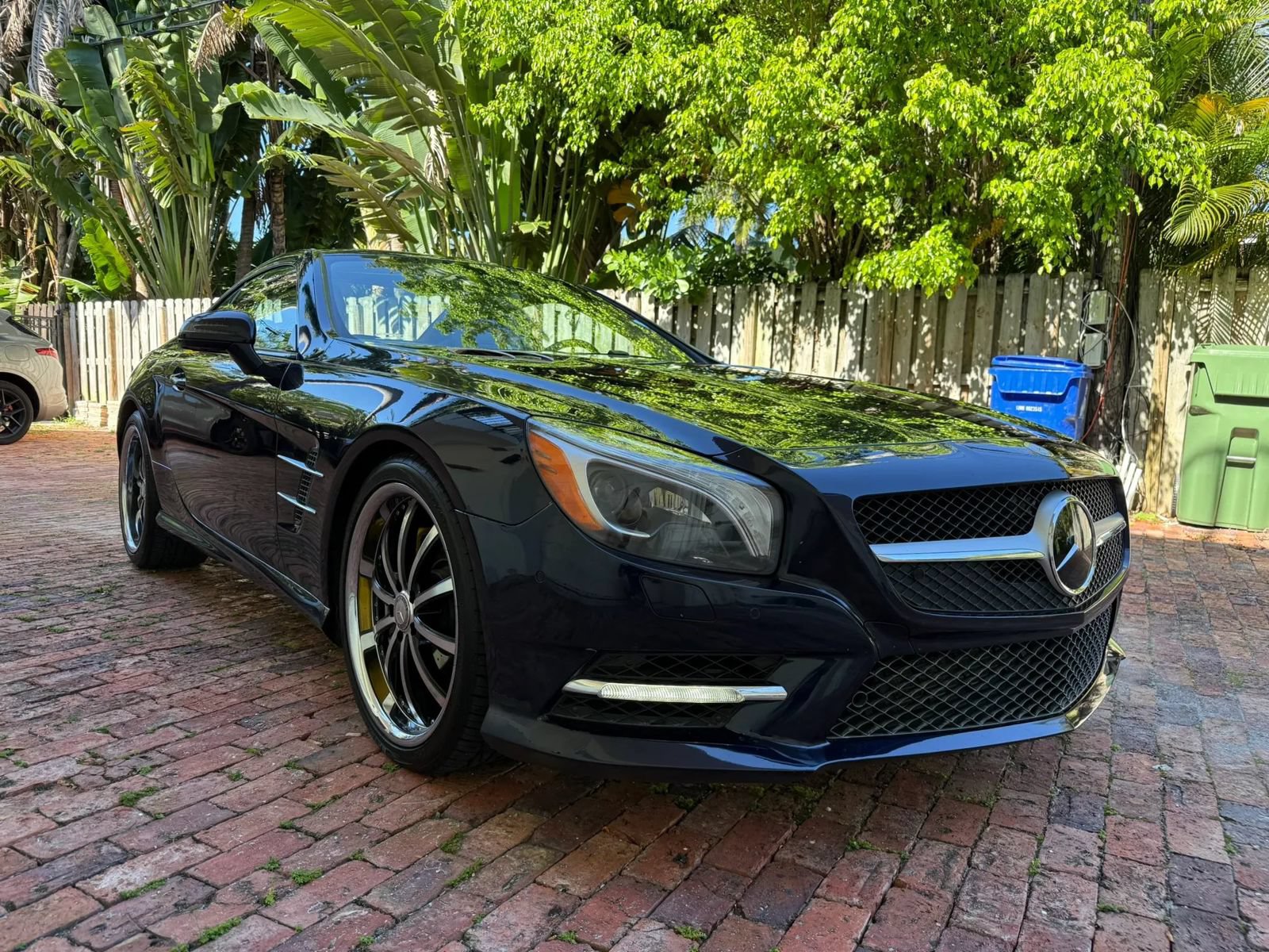 Used 2013 Mercedes-Benz SL 550 w/ Premium Pkg image 53
