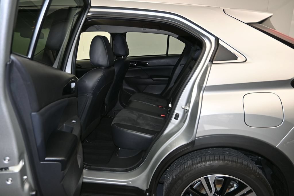 Used 2024 Mitsubishi Eclipse Cross SEL AWD/4WD image 23