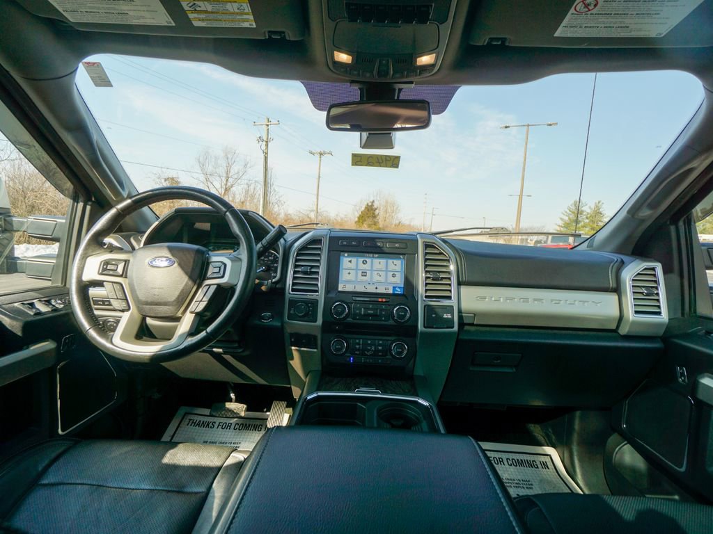 Used 2017 Ford F250 Lariat w/ Lariat Ultimate Package image 16