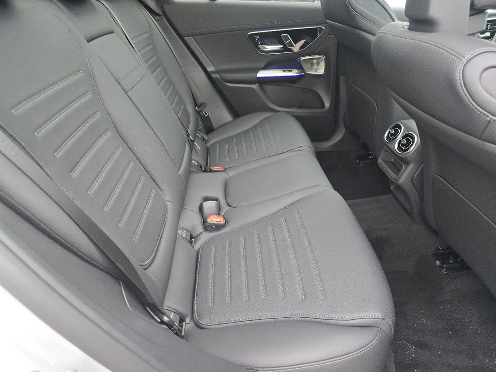 New 2026 Mercedes-Benz GLC 300 4MATIC image 21