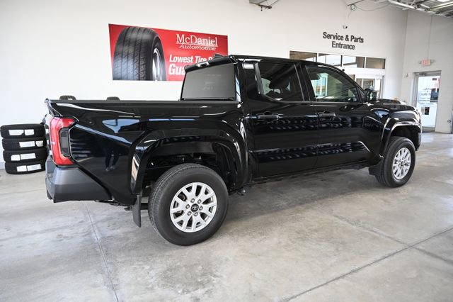 Used 2024 Toyota Tacoma SR w/ SR Upgrade Package image 5