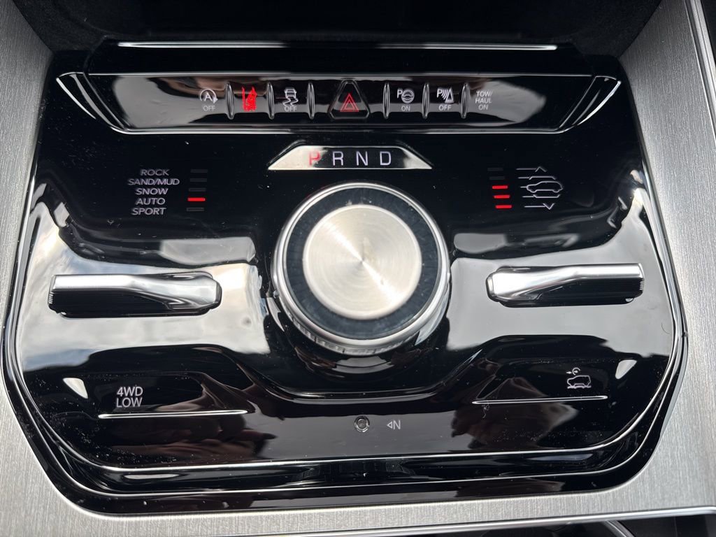 New 2026 Jeep Grand Wagoneer Limited AWD/4WD image 21
