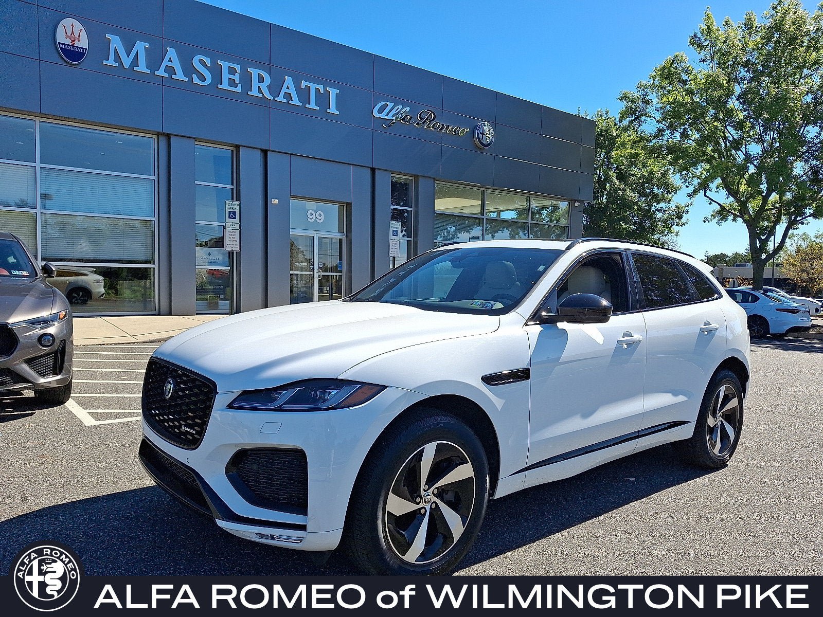 Used 2025 Jaguar F-PACE R-Dynamic S AWD/4WD image 1