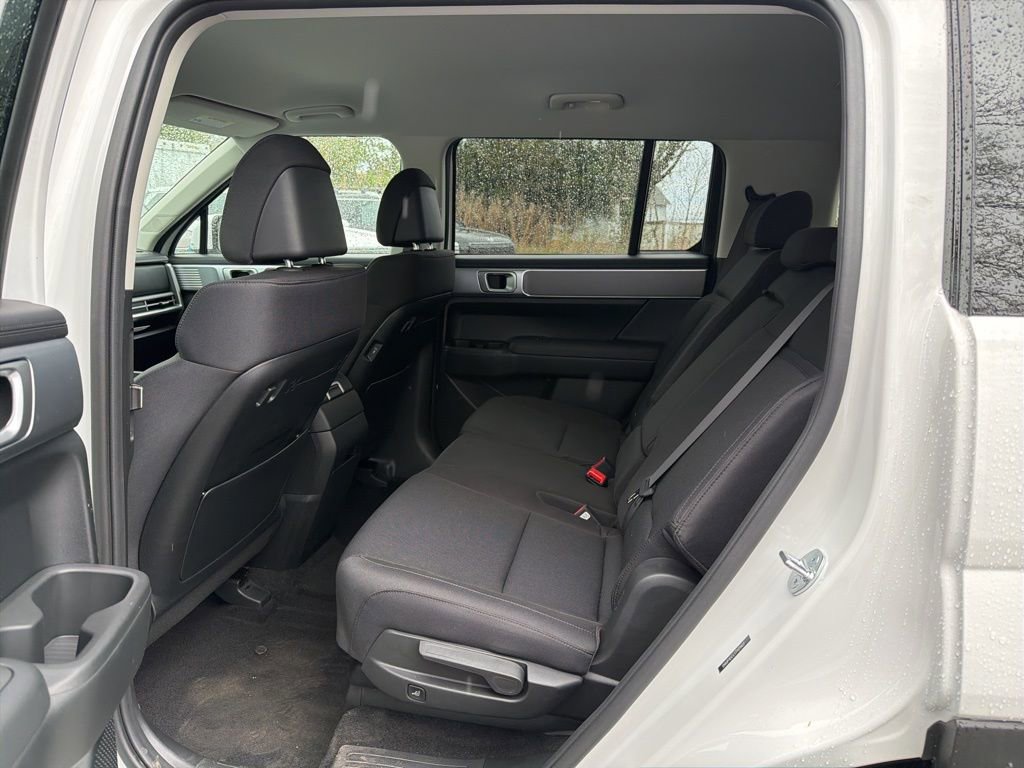 New 2026 Hyundai Santa Fe SE AWD/4WD image 17