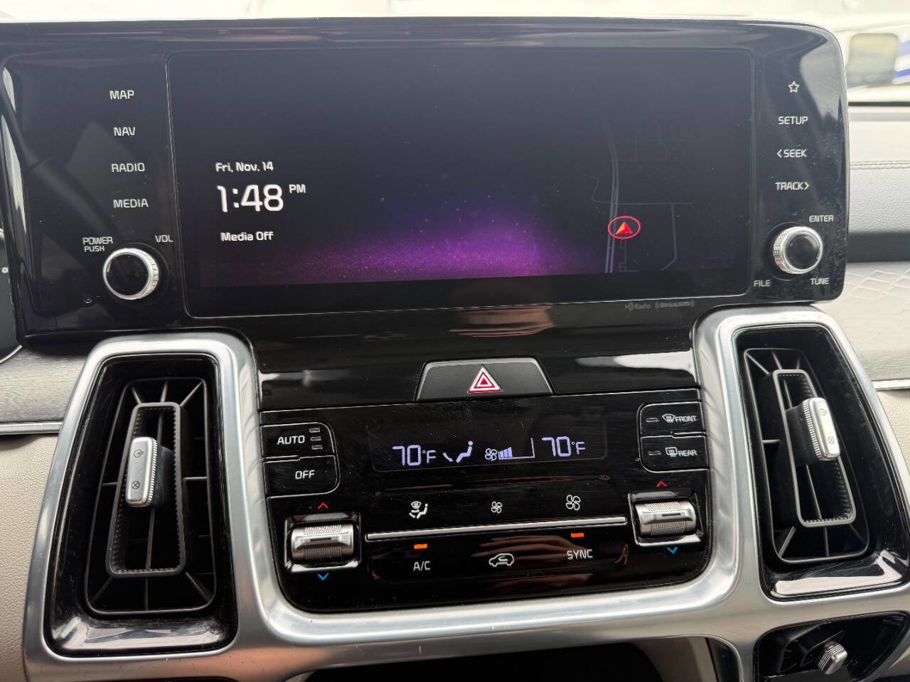 Used 2023 Kia Sorento SX image 38