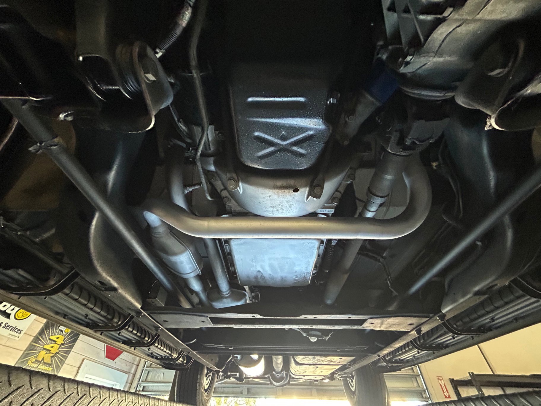 Used 1996 GMC Yukon SLE image 40