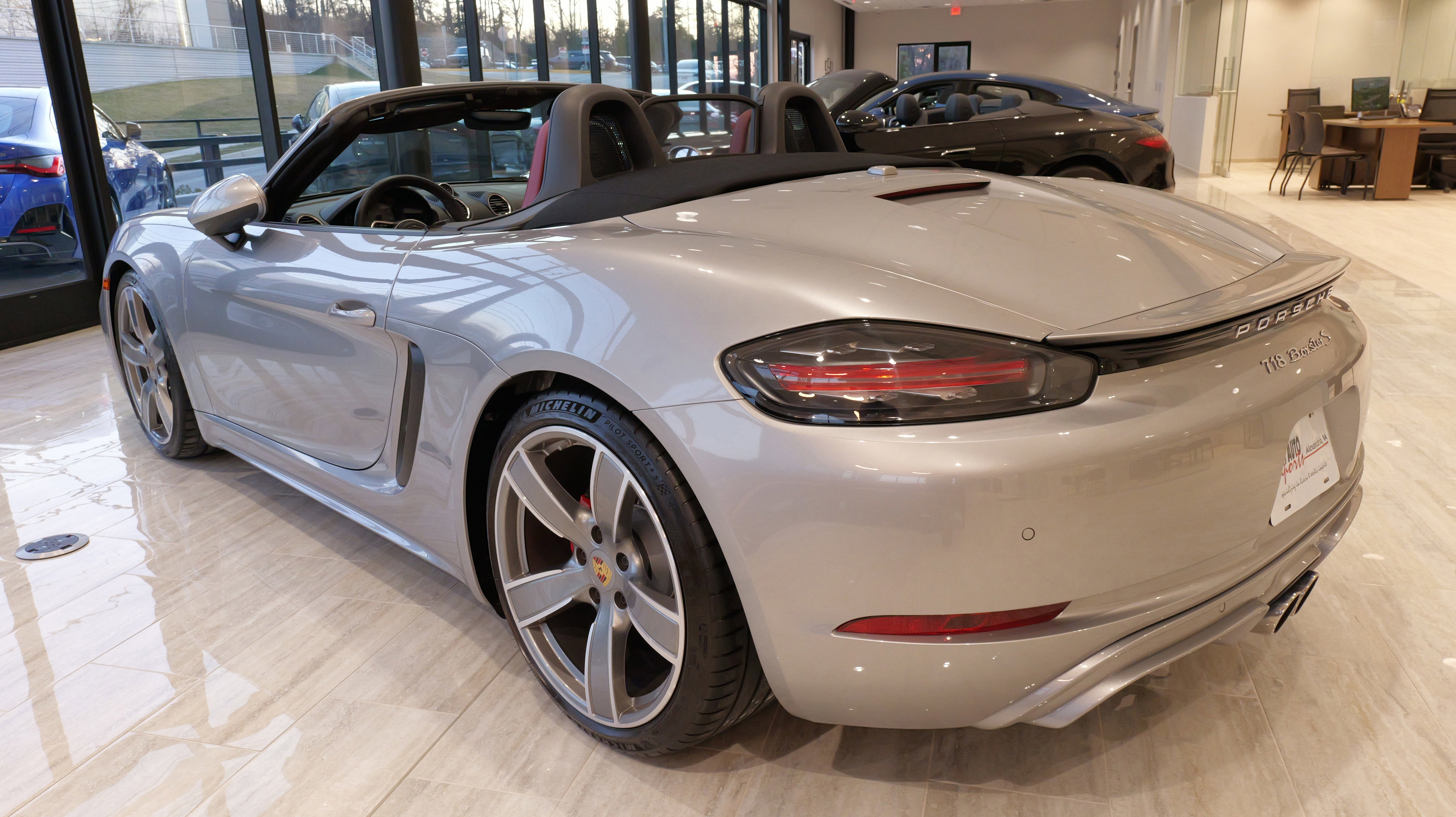 Used 2024 Porsche 718 Boxster S image 13