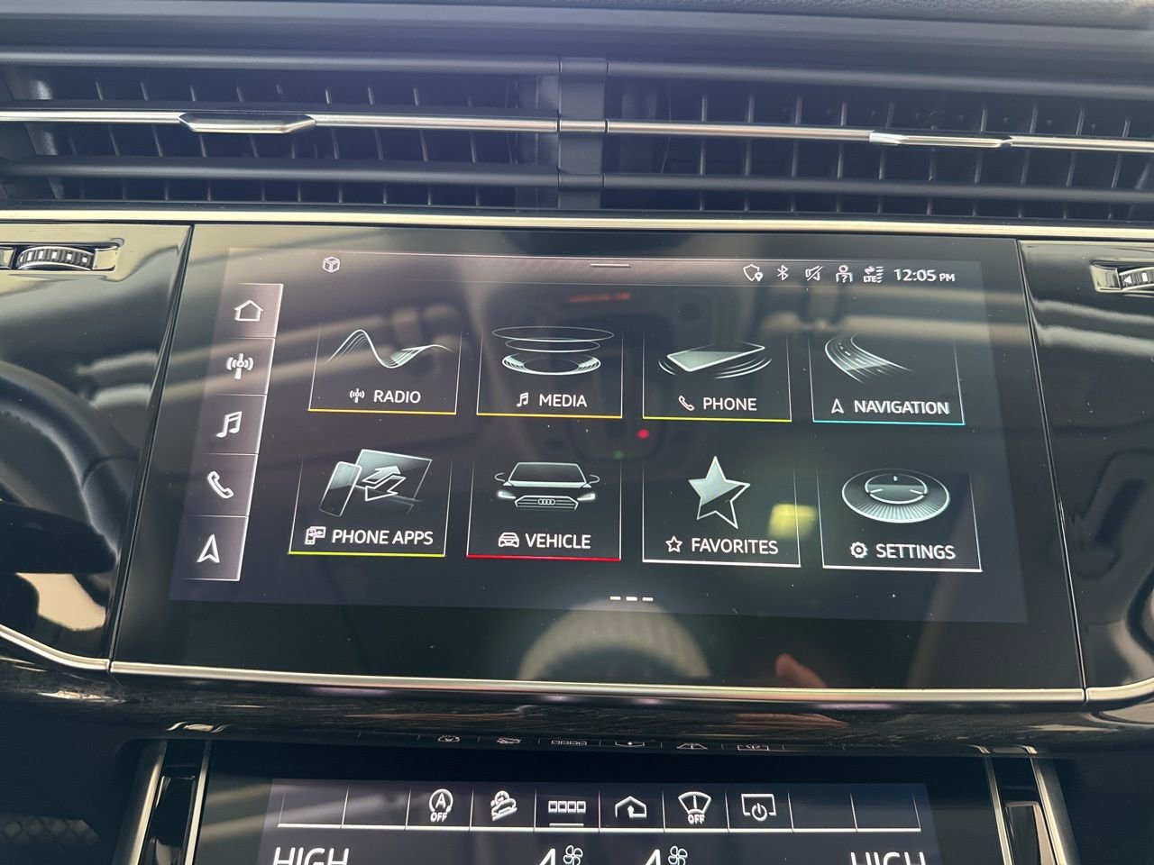 Used 2022 Audi Q7 3.0T Prestige image 25