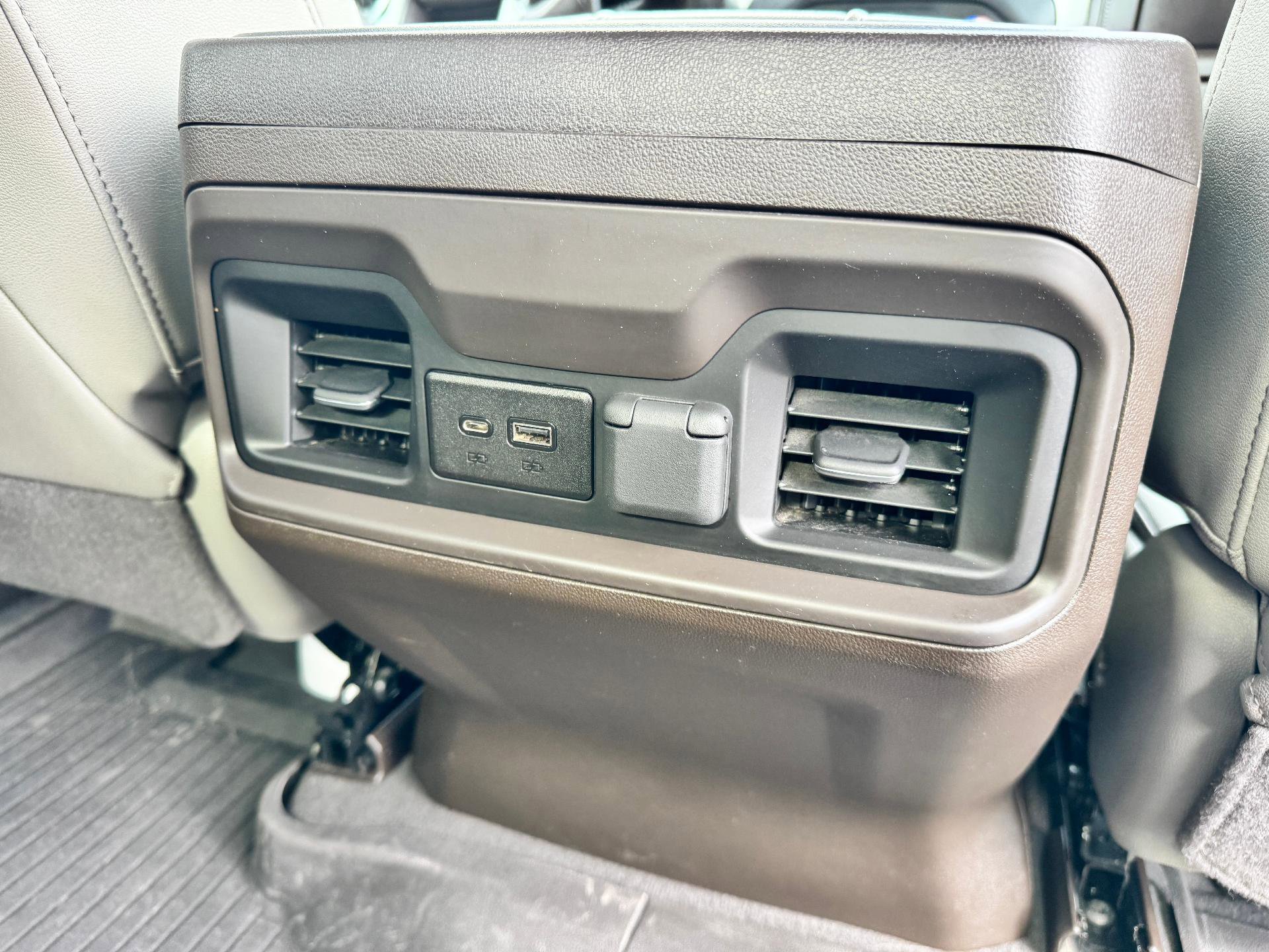 Used 2022 Chevrolet Silverado 1500 LT Trail Boss w/ Convenience Package II image 19