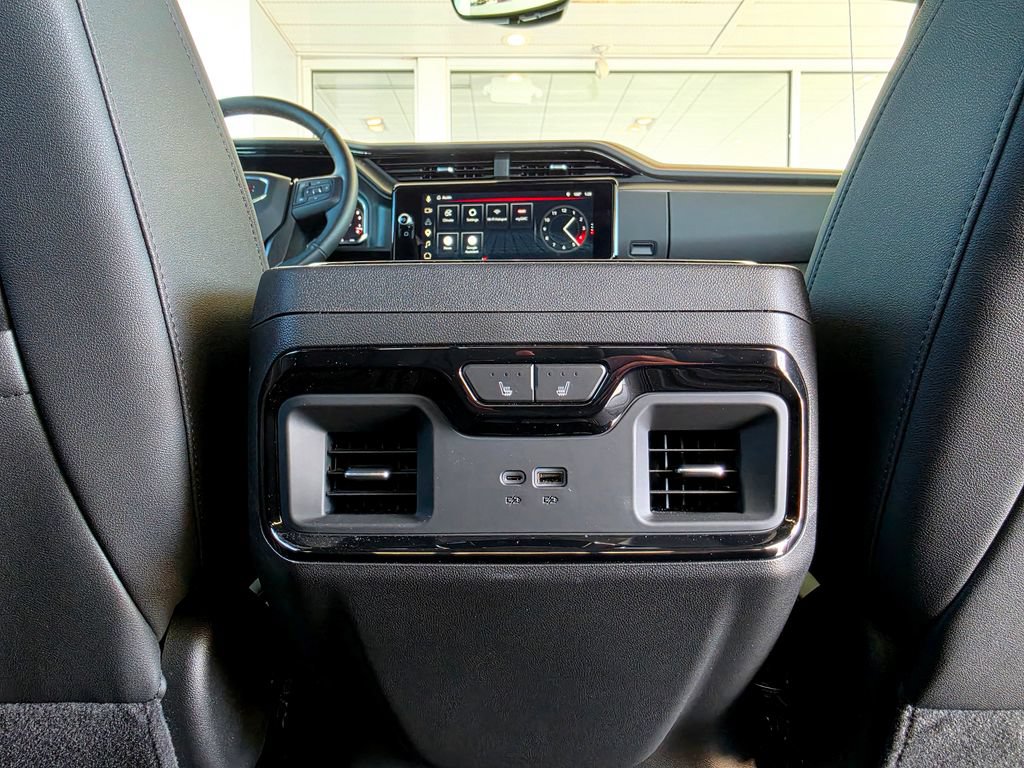 Used 2026 GMC Sierra 1500 AT4 w/ AT4 Premium Package AWD/4WD image 87