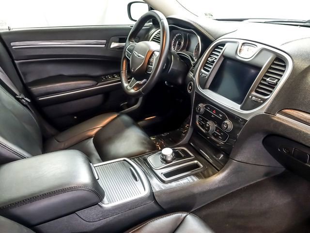 Used 2019 Chrysler 300 Touring w/ Quick Order Package 2EF image 31