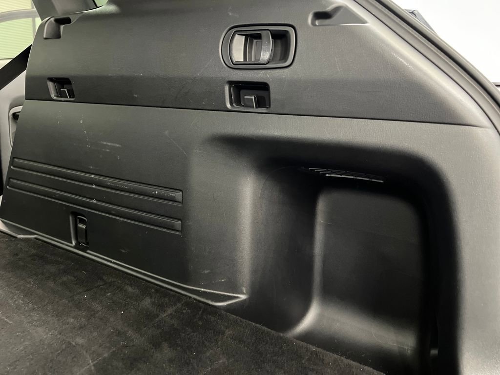 Used 2025 MAZDA CX-50 AWD 2.5 S w/ Premium Package image 32