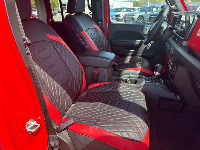 Used 2024 Jeep Wrangler Sport S image 24