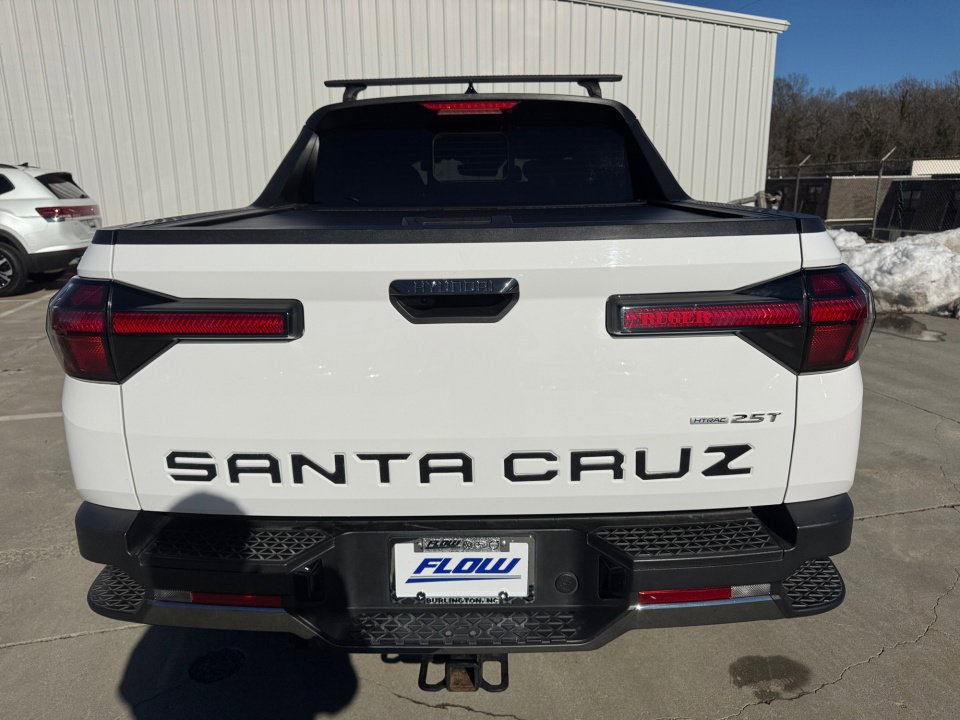Used 2023 Hyundai Santa Cruz Limited w/ Cargo Package image 18