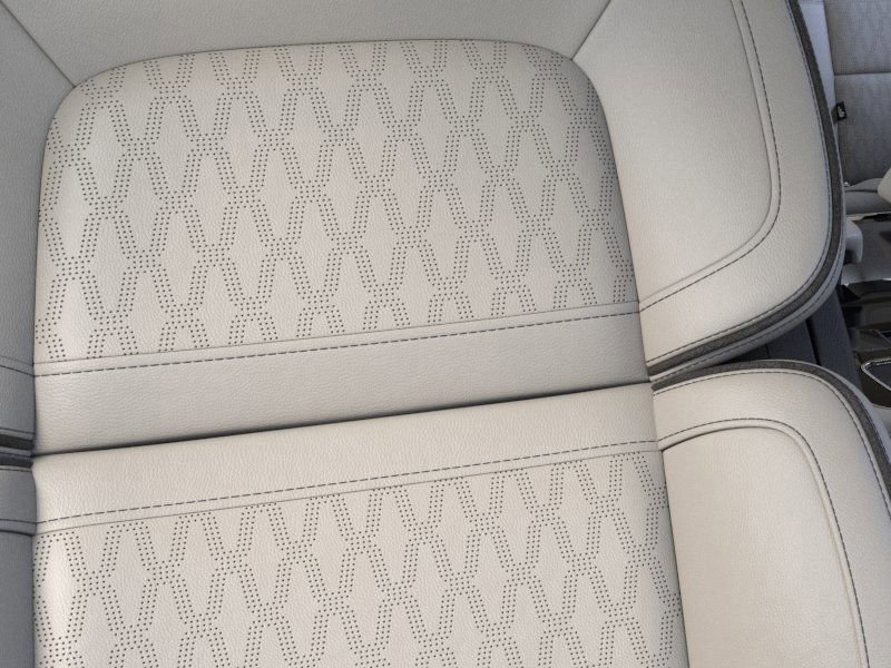 New 2024 Lincoln Navigator L Black Label image 24