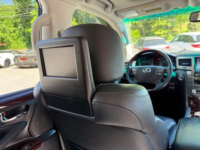 Used 2015 Lexus LX 570 4WD image 90