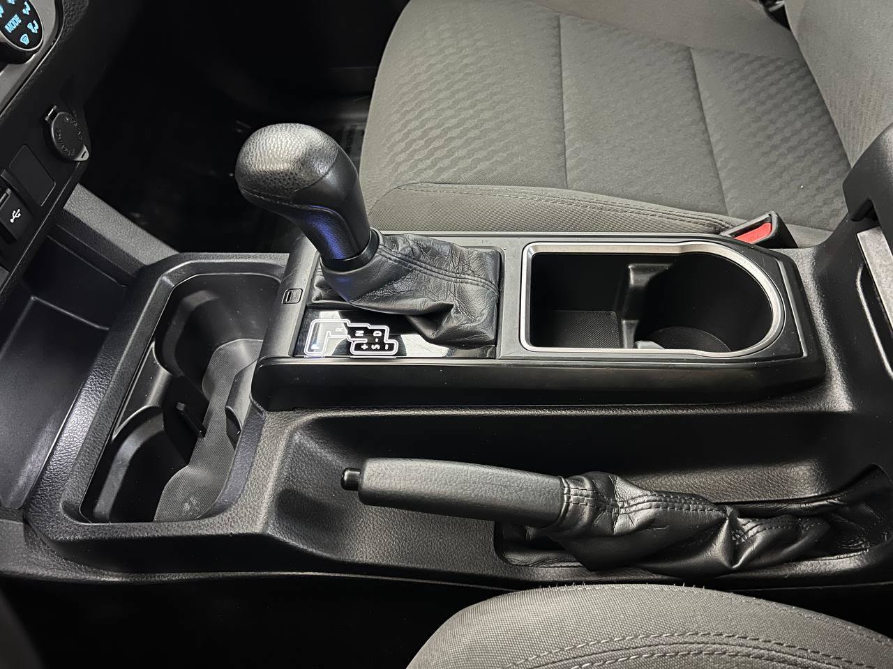 Used 2021 Toyota Tacoma SR RWD image 19