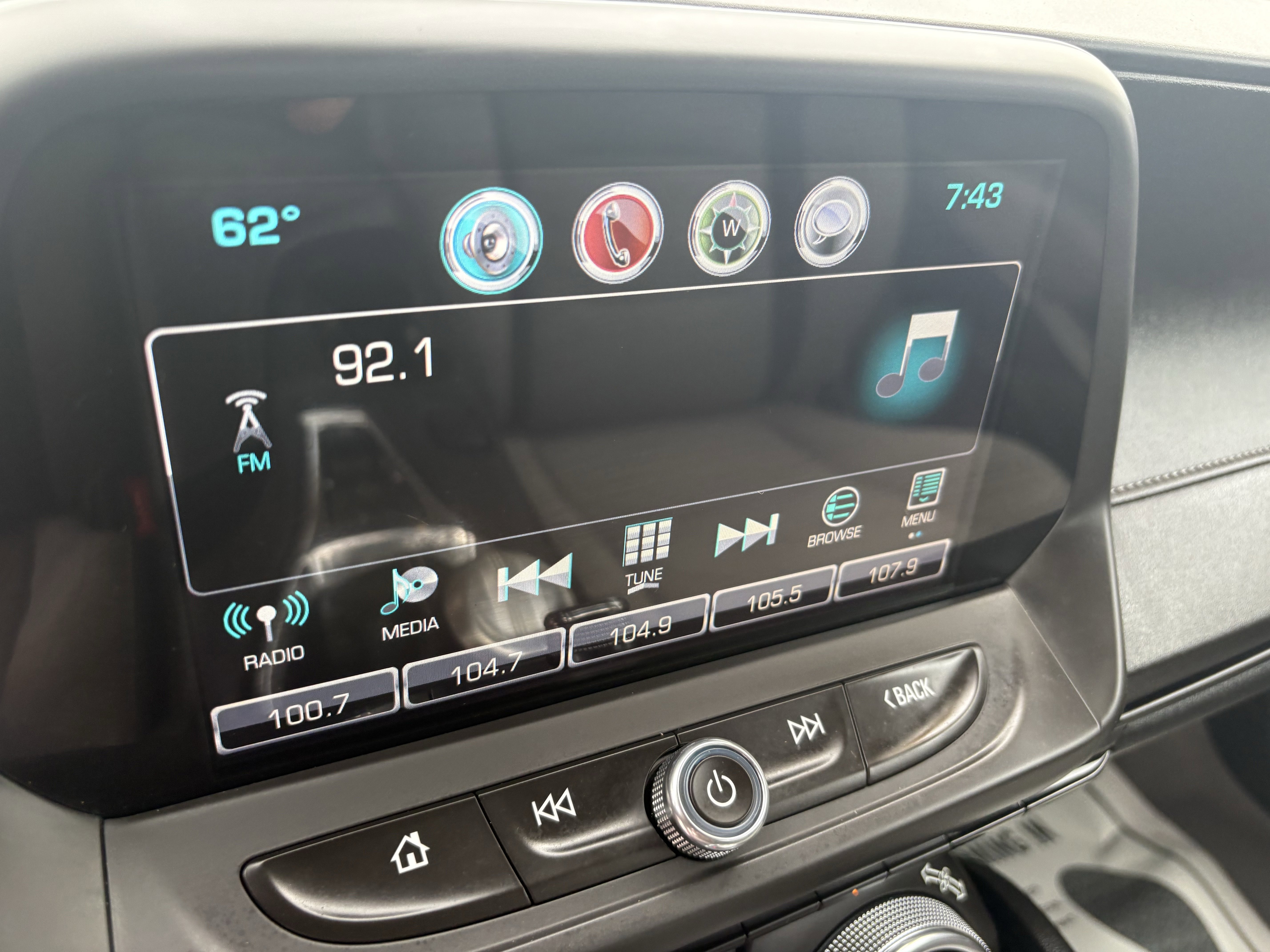 Used 2016 Chevrolet Camaro SS image 11