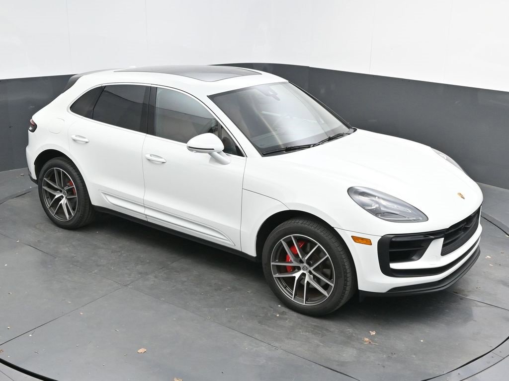 Used 2023 Porsche Macan S image 36