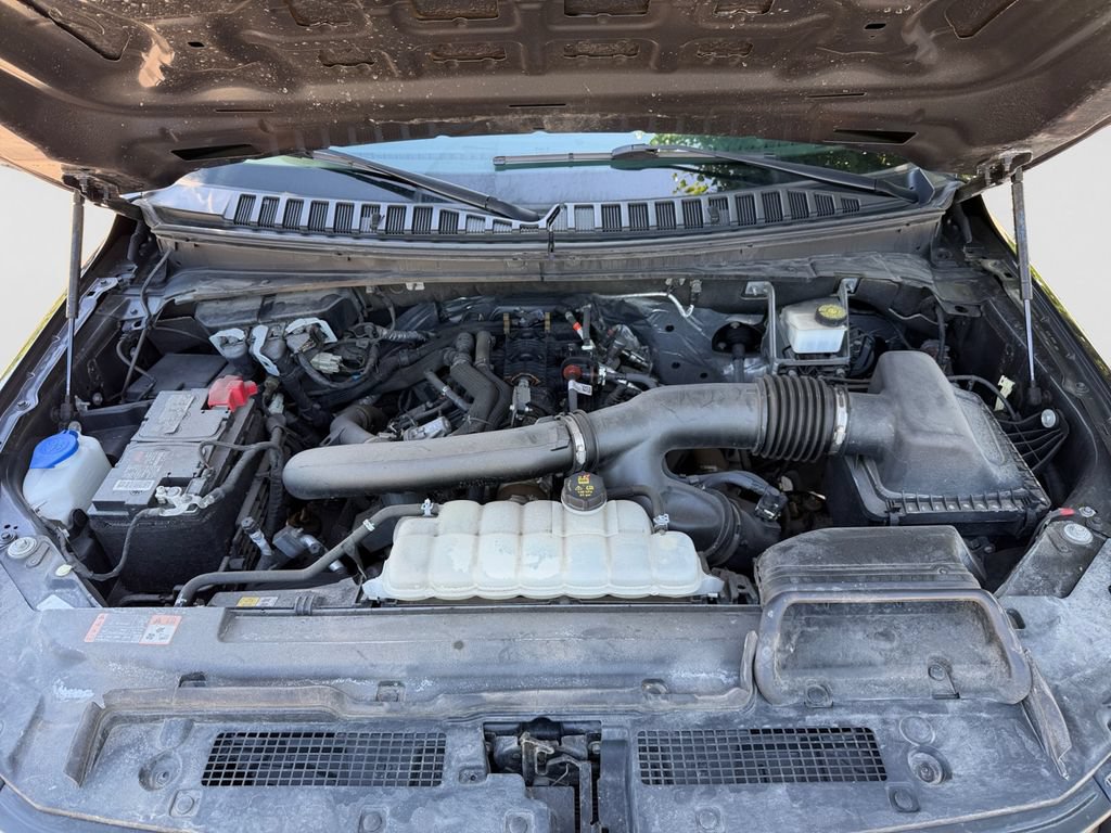 Used 2023 Ford Expedition XLT AWD/4WD image 22