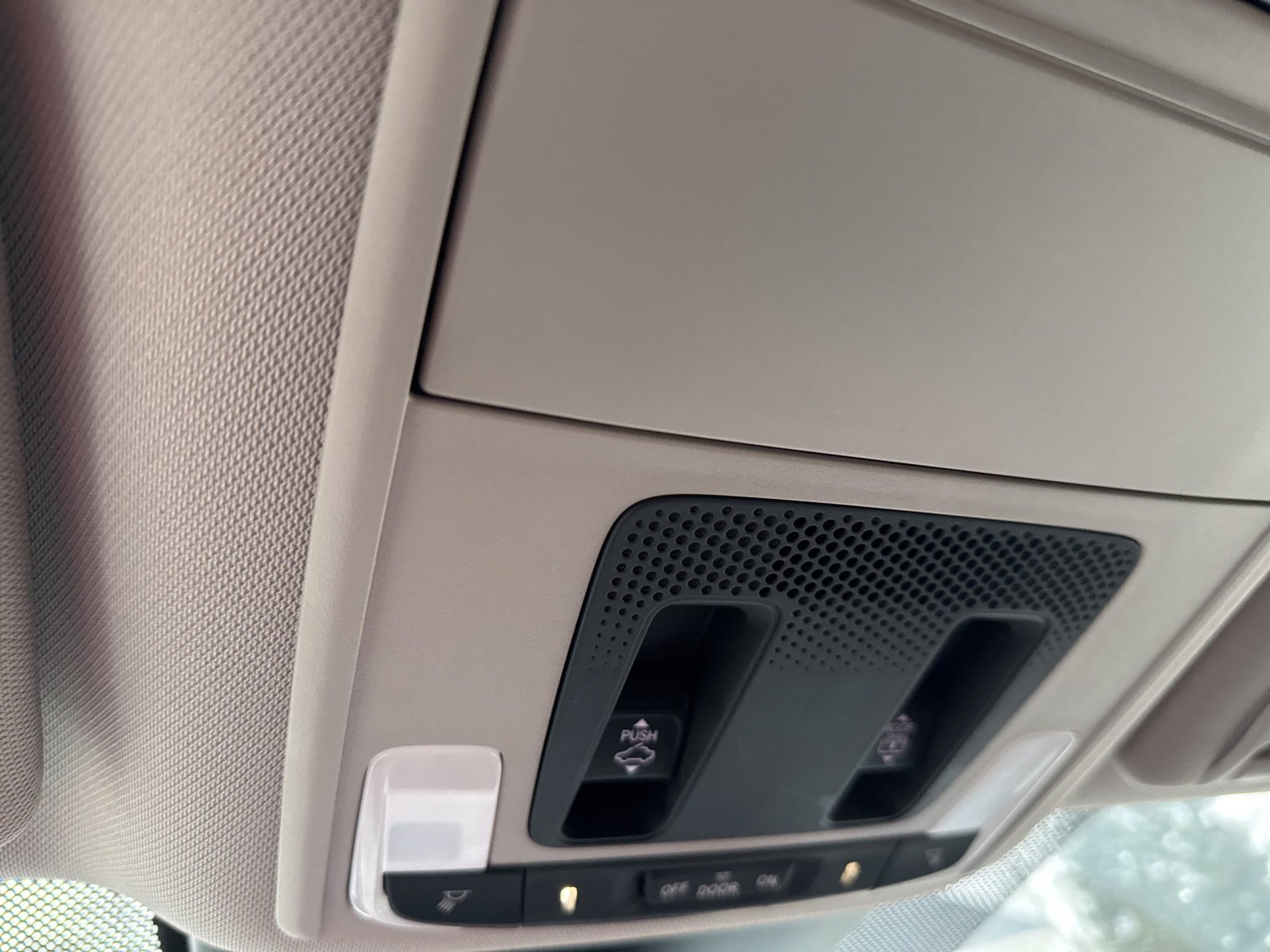 Used 2023 Honda Pilot Elite image 31