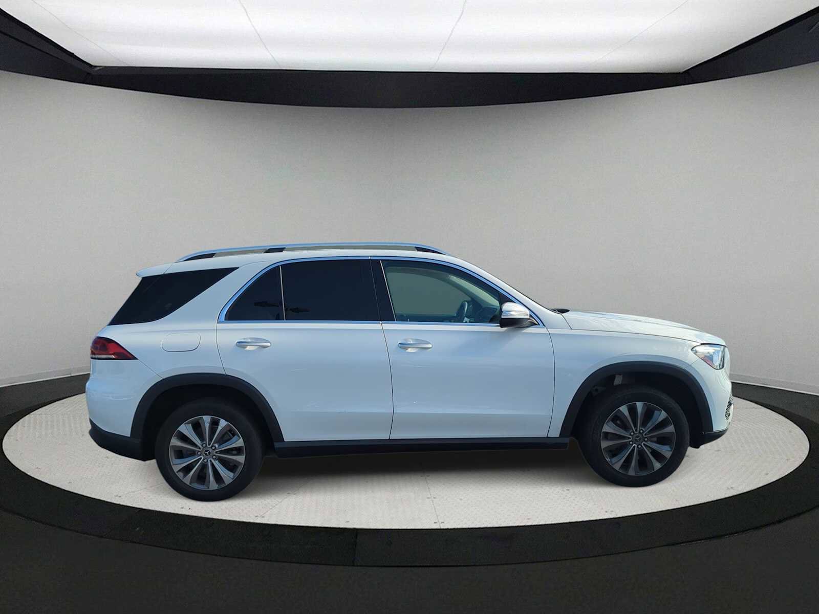 Used 2020 Mercedes-Benz GLE 350 4MATIC image 9