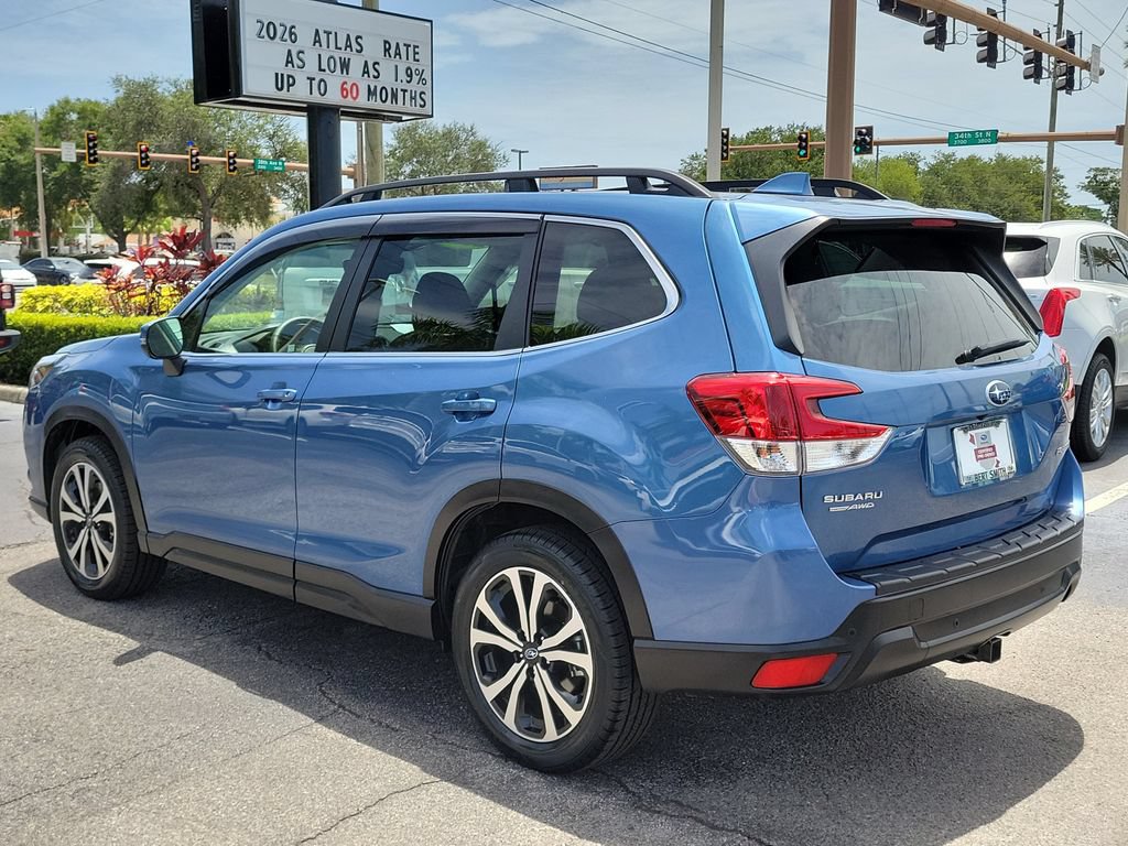 Certified 2023 Subaru Forester Limited AWD/4WD image 4