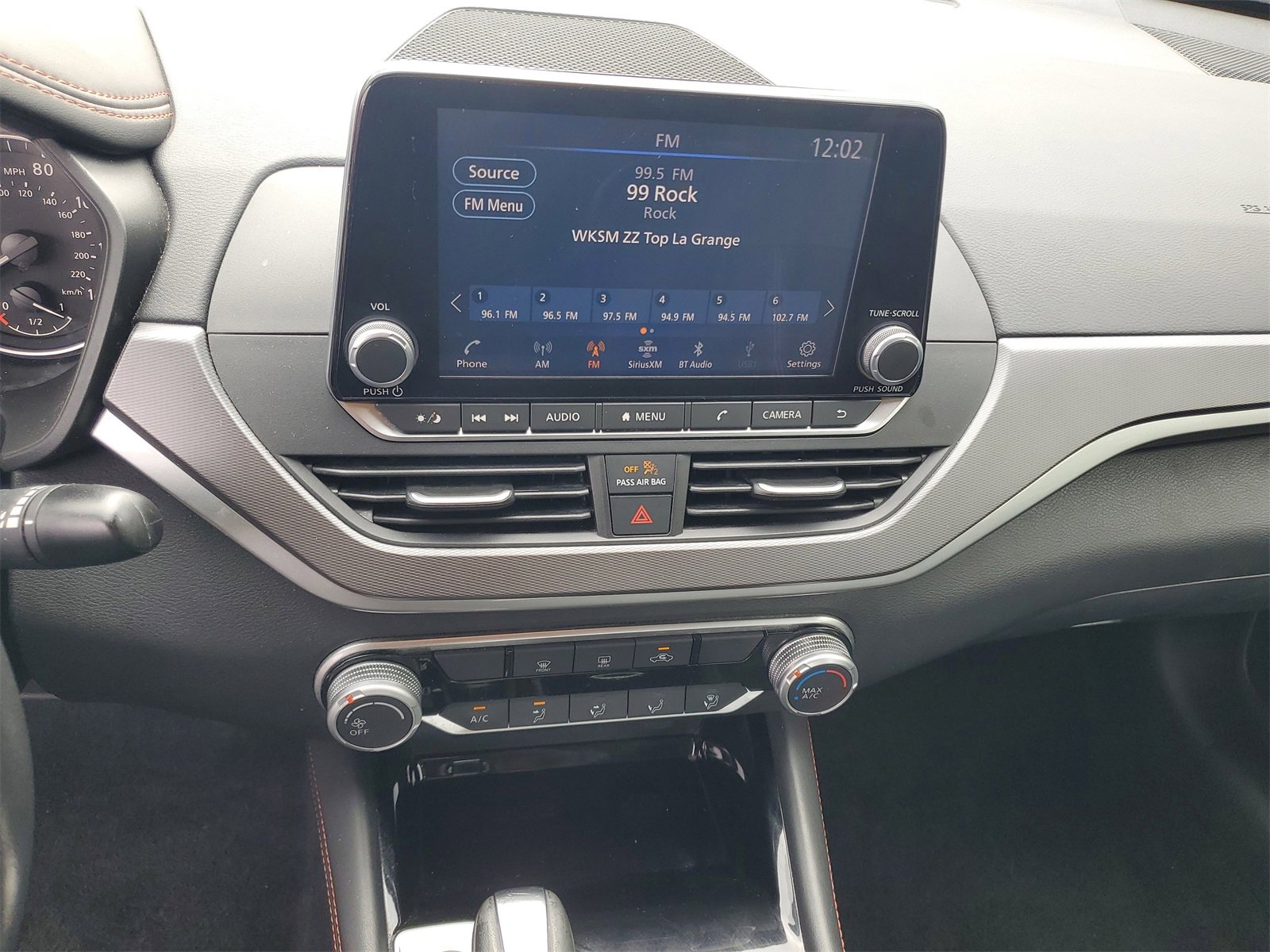 Used 2024 Nissan Altima 2.5 SR image 15