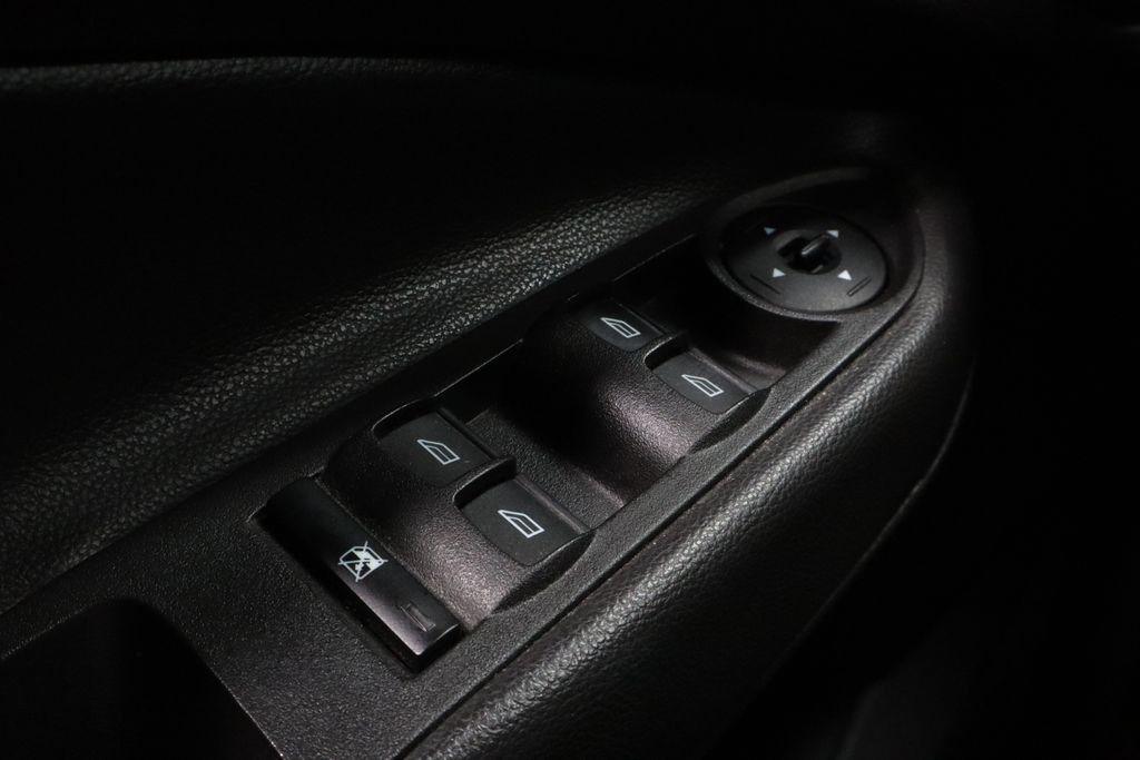 Used 2016 Ford Escape SE w/ Equipment Group 201A image 26