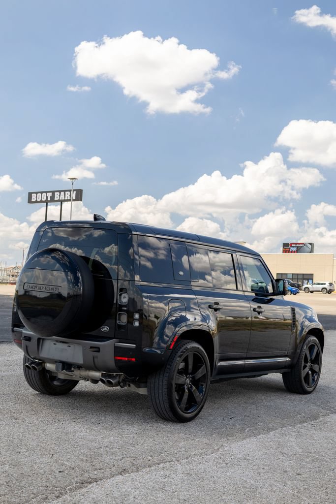 Used 2023 Land Rover Defender 110 V8 AWD/4WD image 70