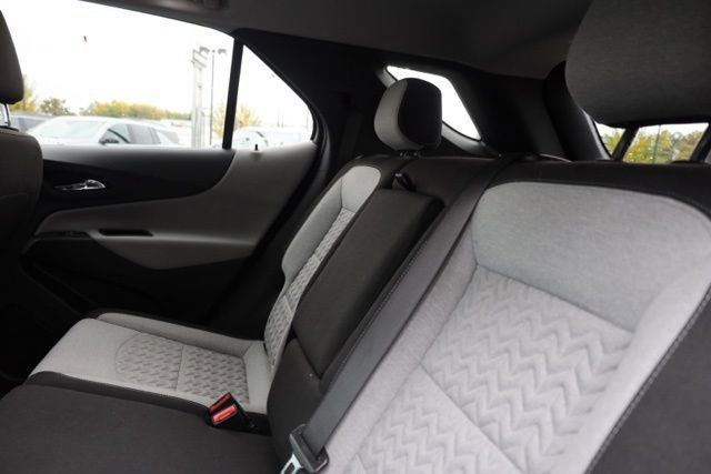 Certified 2022 Chevrolet Equinox LS w/ LS Convenience Package image 32