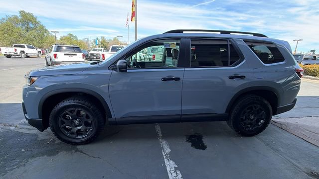 New 2026 Honda Pilot TrailSport image 7