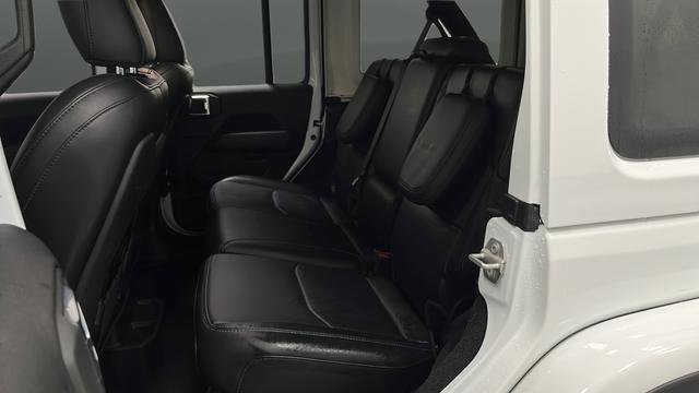 Used 2023 Jeep Wrangler Unlimited Rubicon 4xe w/ Steel Bumper Group image 23