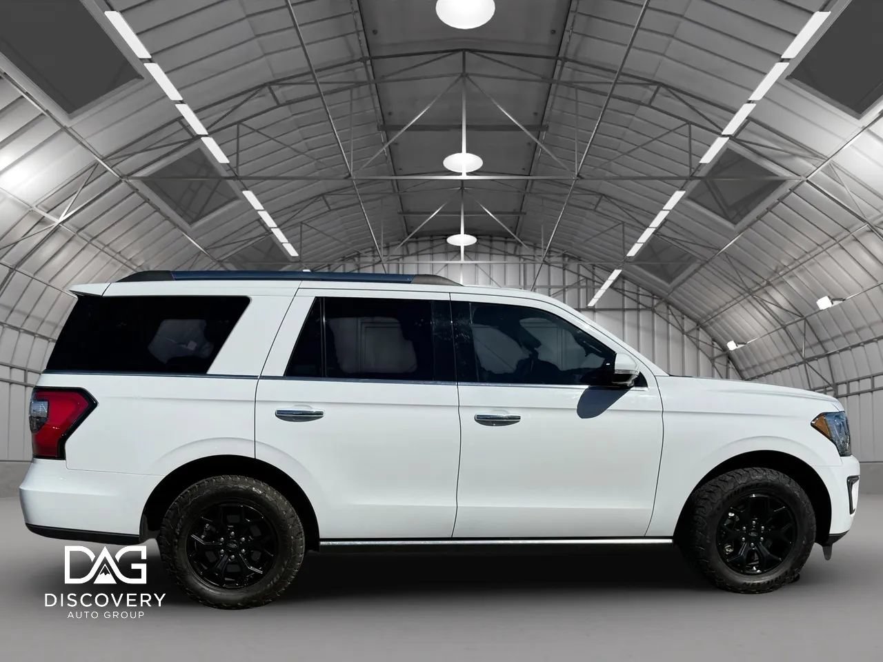 Used 2018 Ford Expedition Limited AWD/4WD image 6