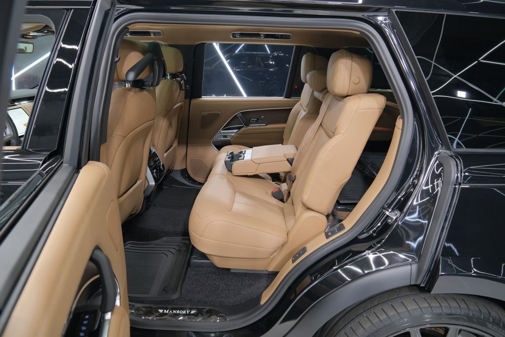 Used 2026 Land Rover Range Rover Long Wheelbase SE image 37