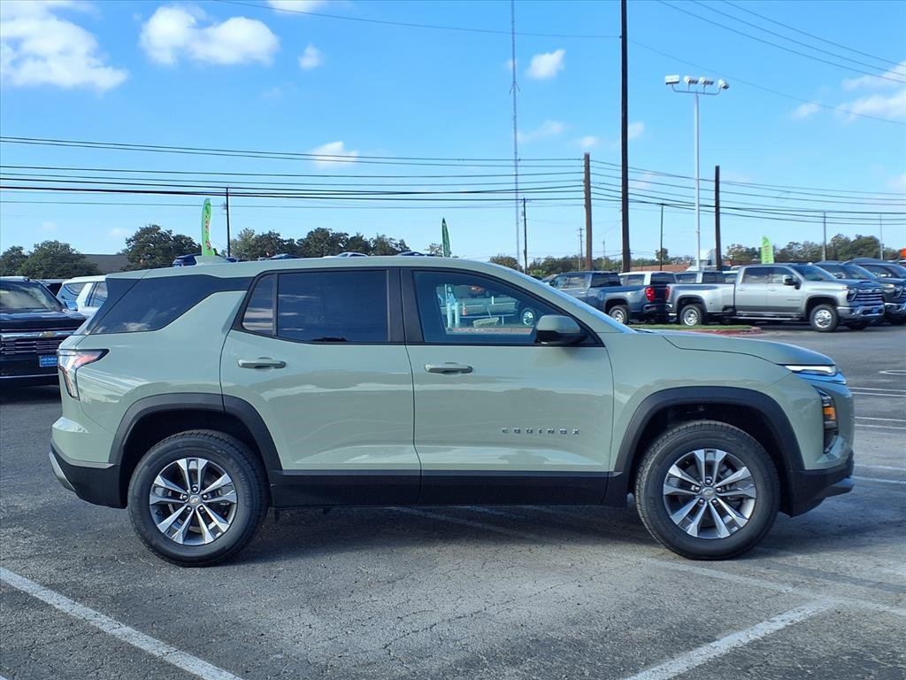 New 2026 Chevrolet Equinox LT w/ Convenience Package II image 3