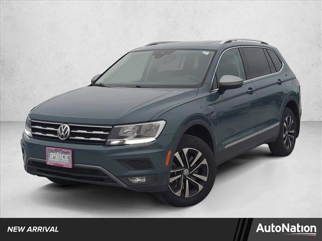 Used 2020 Volkswagen Tiguan SE image 1