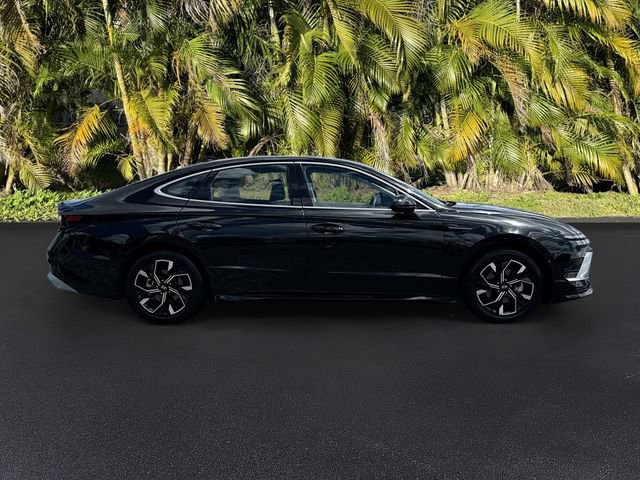 Used 2024 Hyundai Sonata SEL FWD image 4