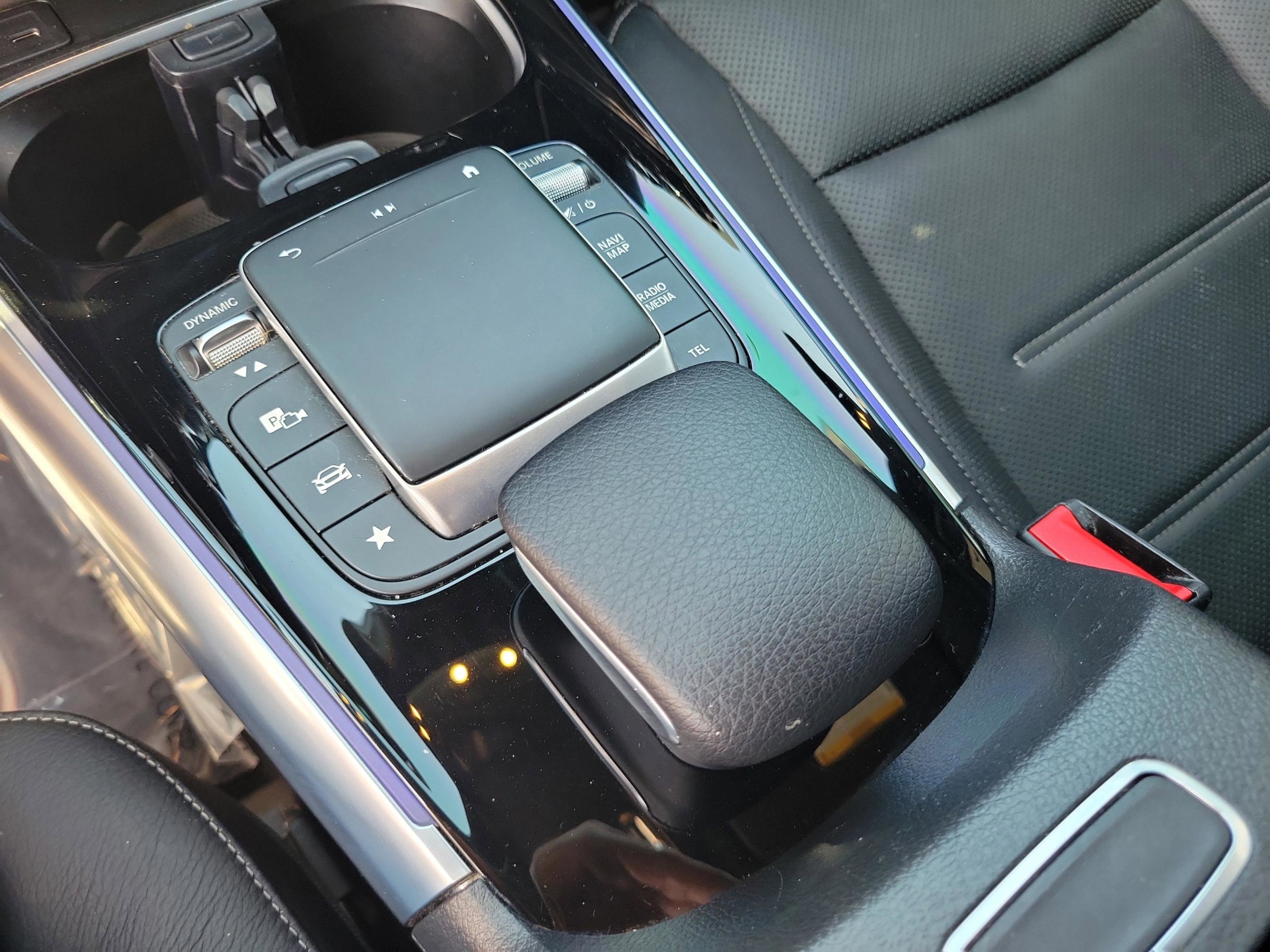 Certified 2022 Mercedes-Benz GLA 250 image 20