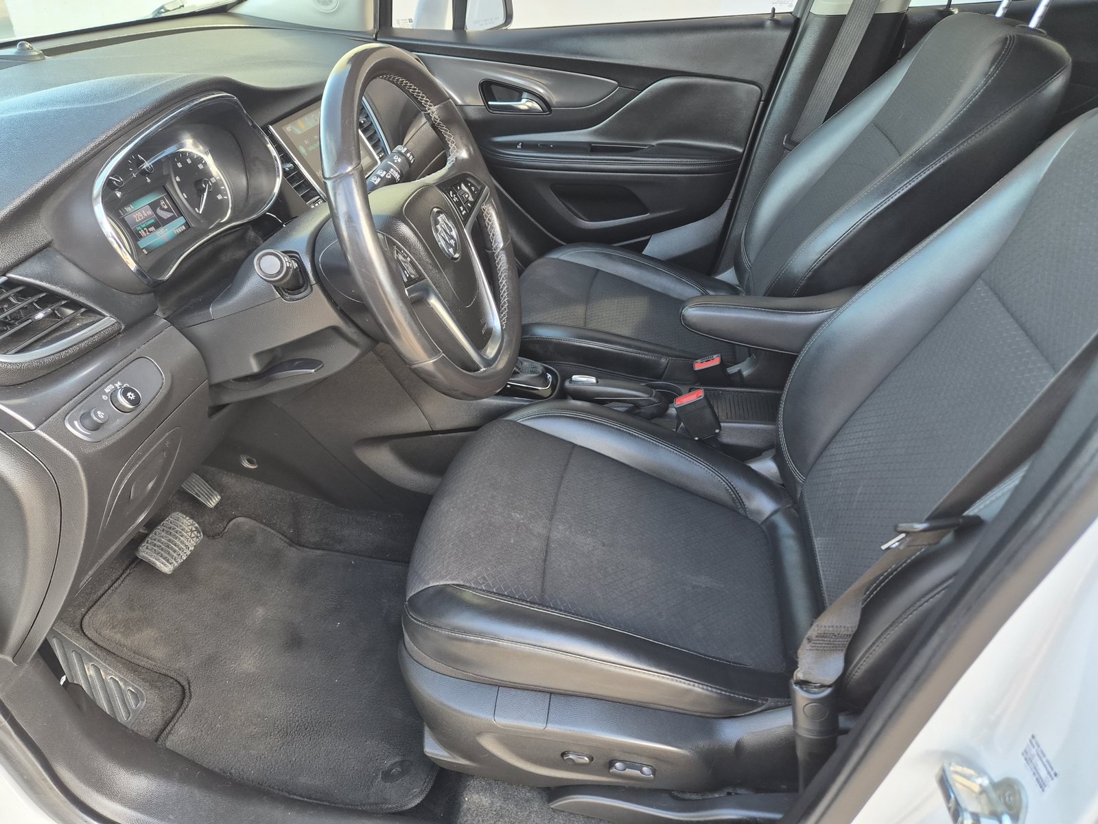 Used 2019 Buick Encore Preferred FWD image 11