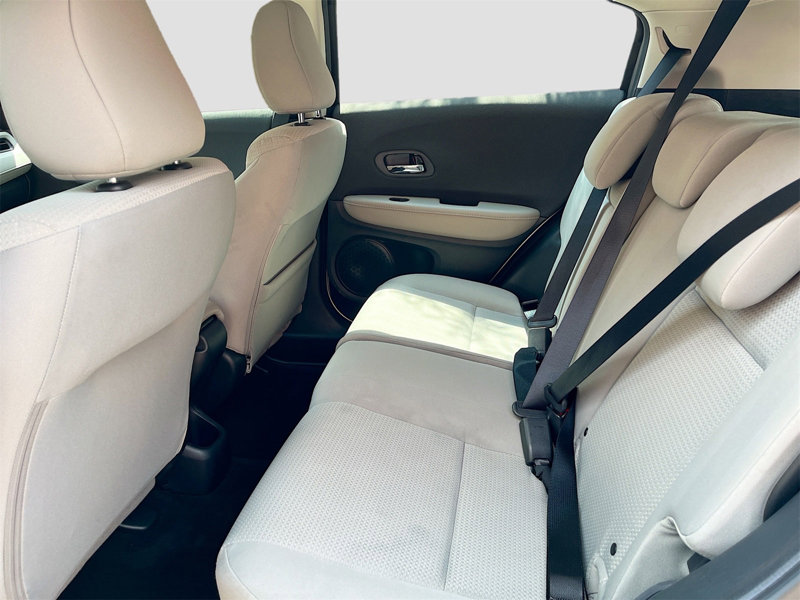 Used 2019 Honda HR-V LX image 22