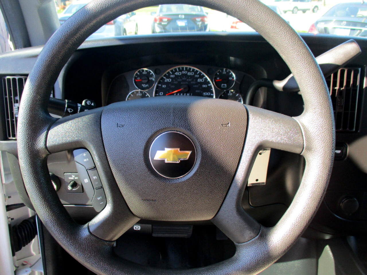 Used 2021 Chevrolet Express 2500 w/ Driver Convenience Package image 9