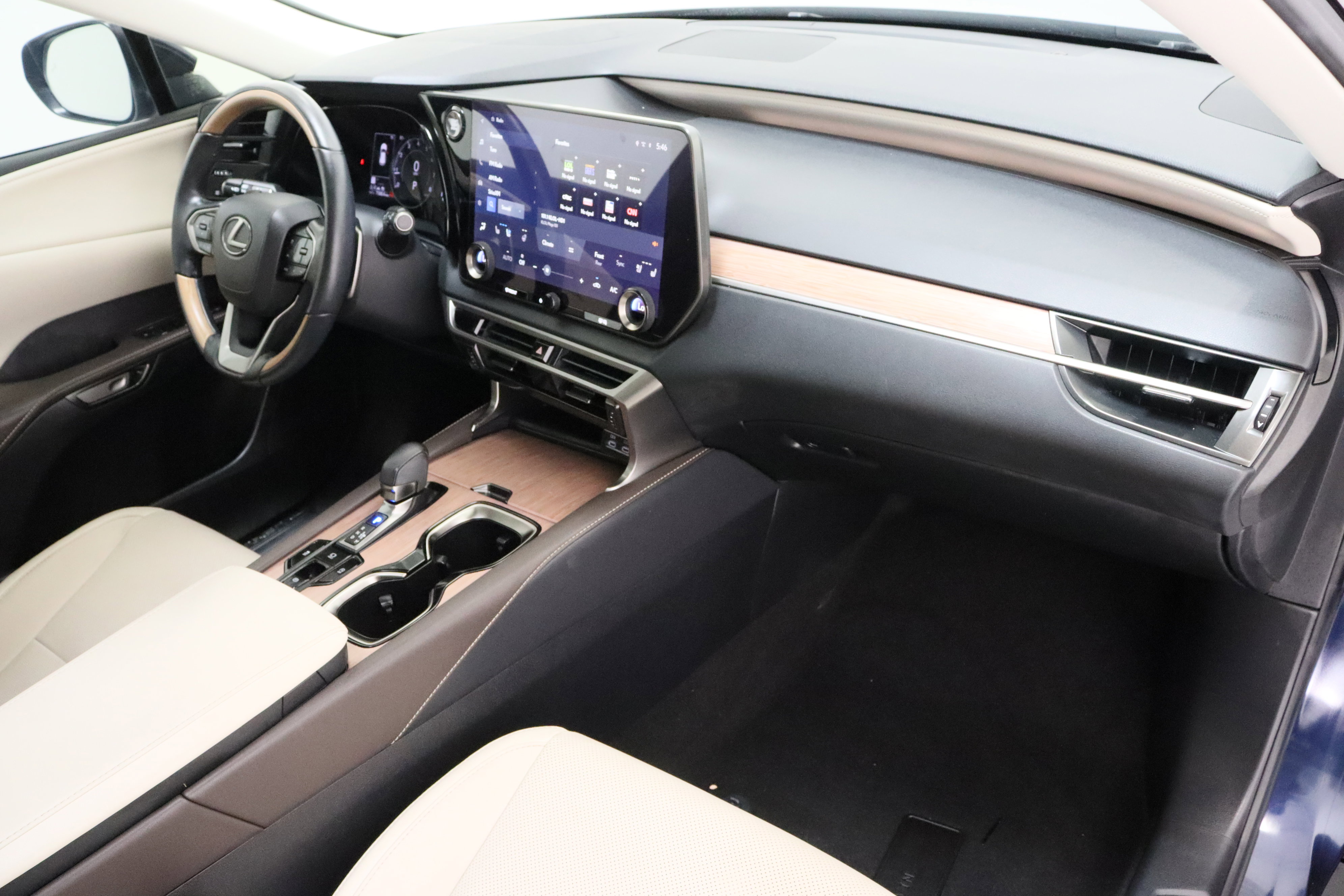 Used 2023 Lexus RX 350 Premium w/ Cold Area Package image 38