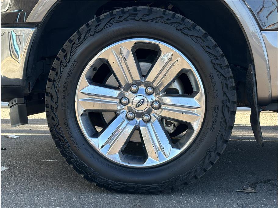 Used 2019 Ford F150 Lariat image 31