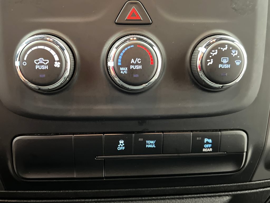 Used 2024 RAM 1500 Warlock AWD/4WD image 48
