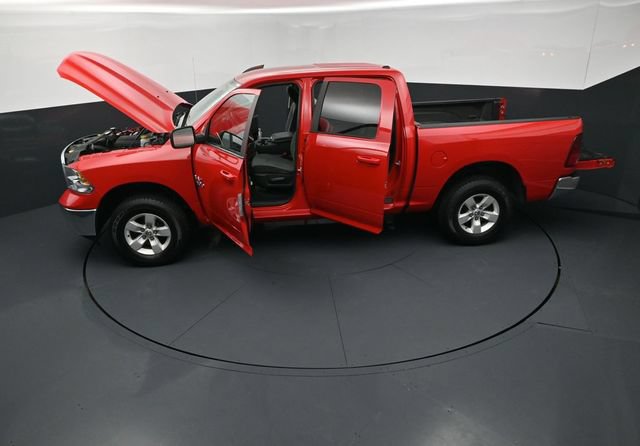 Used 2021 RAM 1500 Classic SLT AWD/4WD image 28